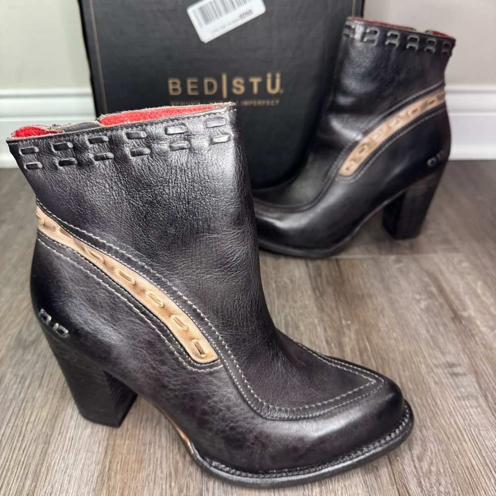 Bed Stu Yuno Black Icicle Rustic Leather Heeled Bootie Boots